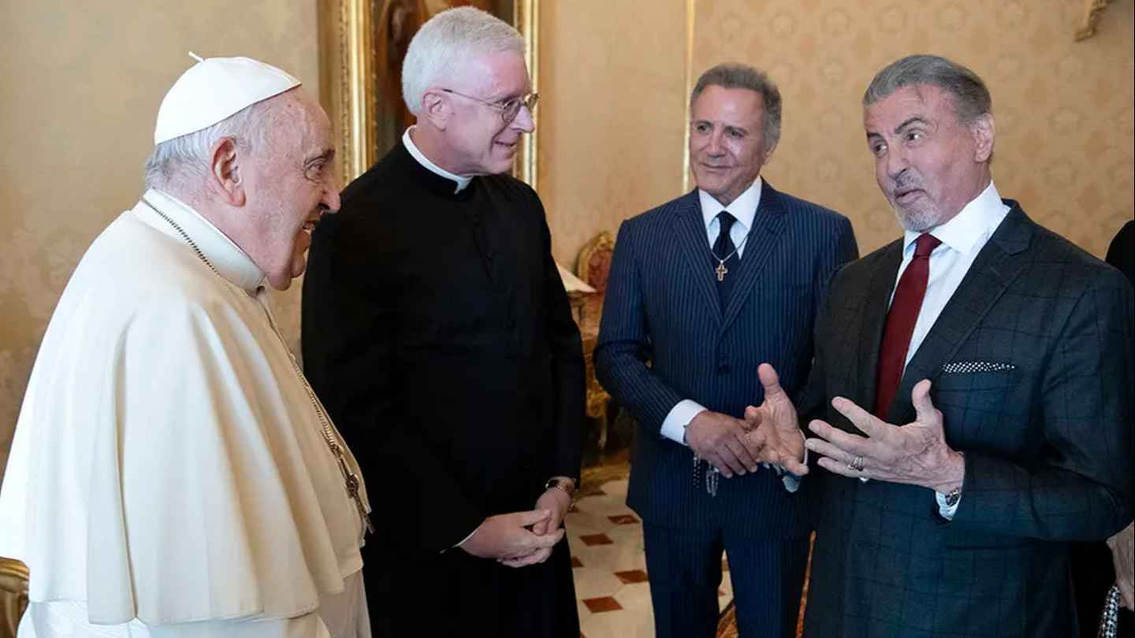 Sylvester Stallone y el Papa Francisco 
