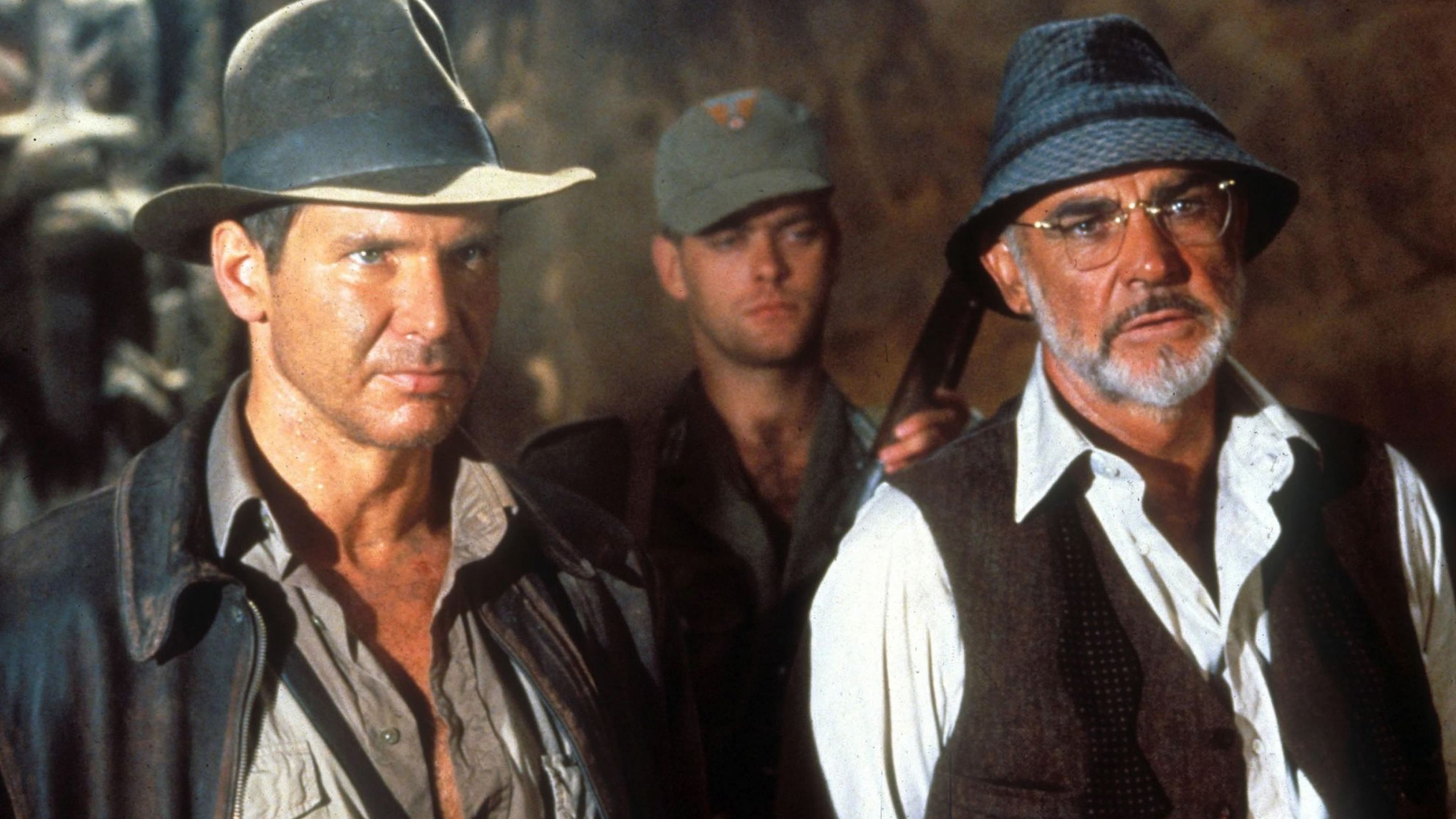 Indiana Jones y la última cruzada (1989) - Indy (Harrison Ford) y Henry Jones (Sean Connery)