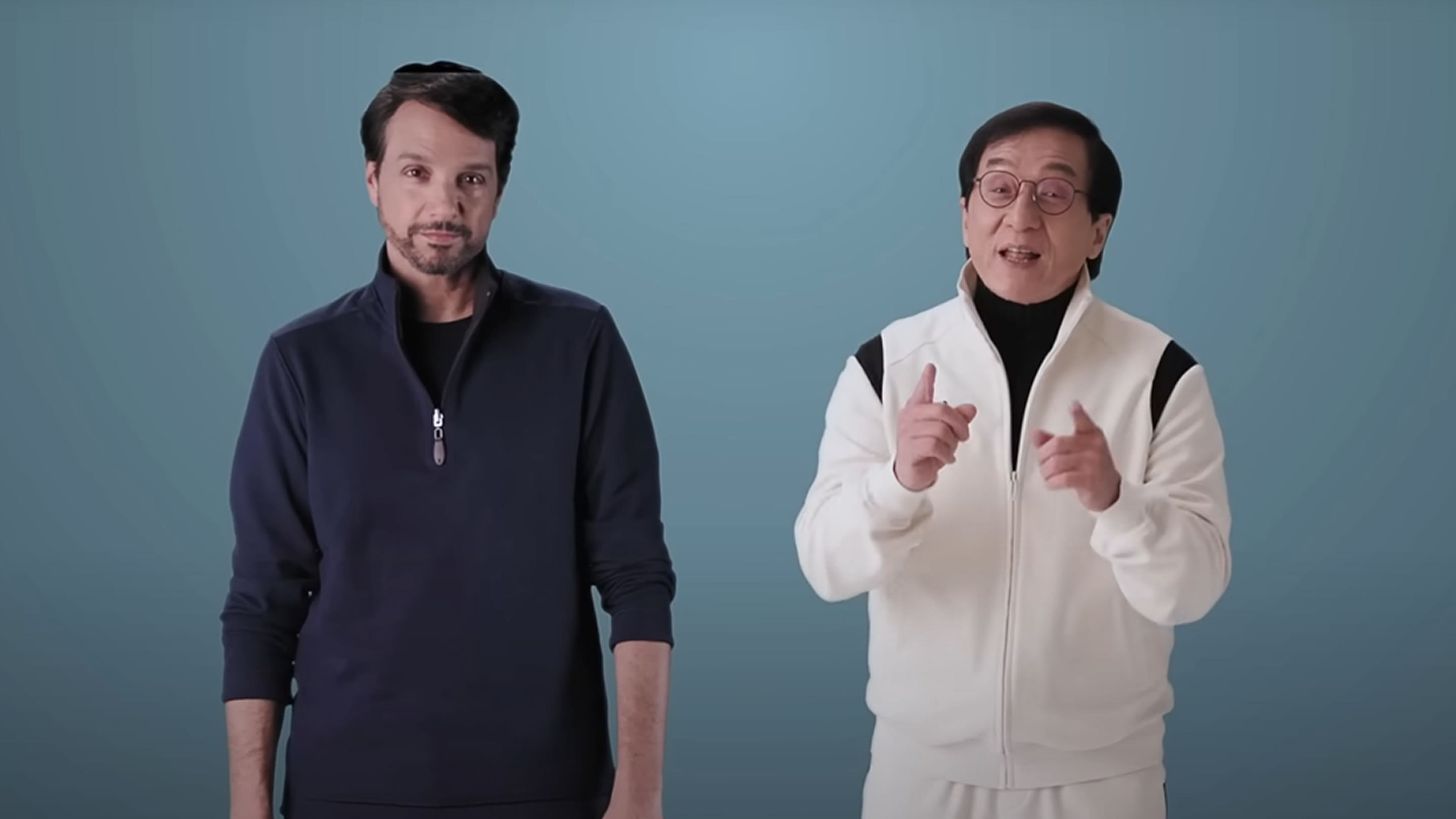 Ralph Macchio y Jackie Chan anunciando la nueva película de Karate Kid
