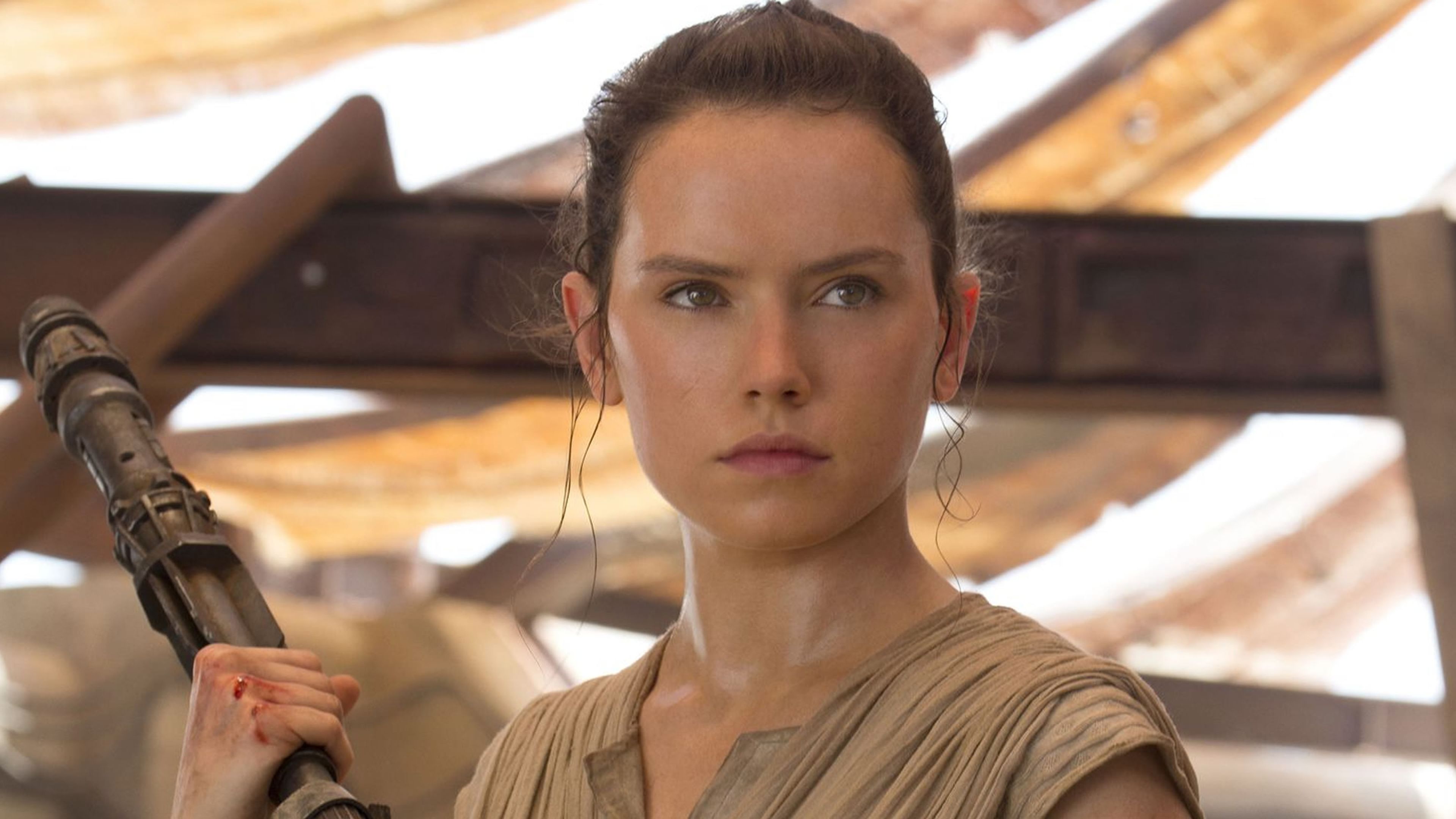 Star Wars: Episodio VII - El despertar de la Fuerza (2015) - Rey (Daisy Ridley)