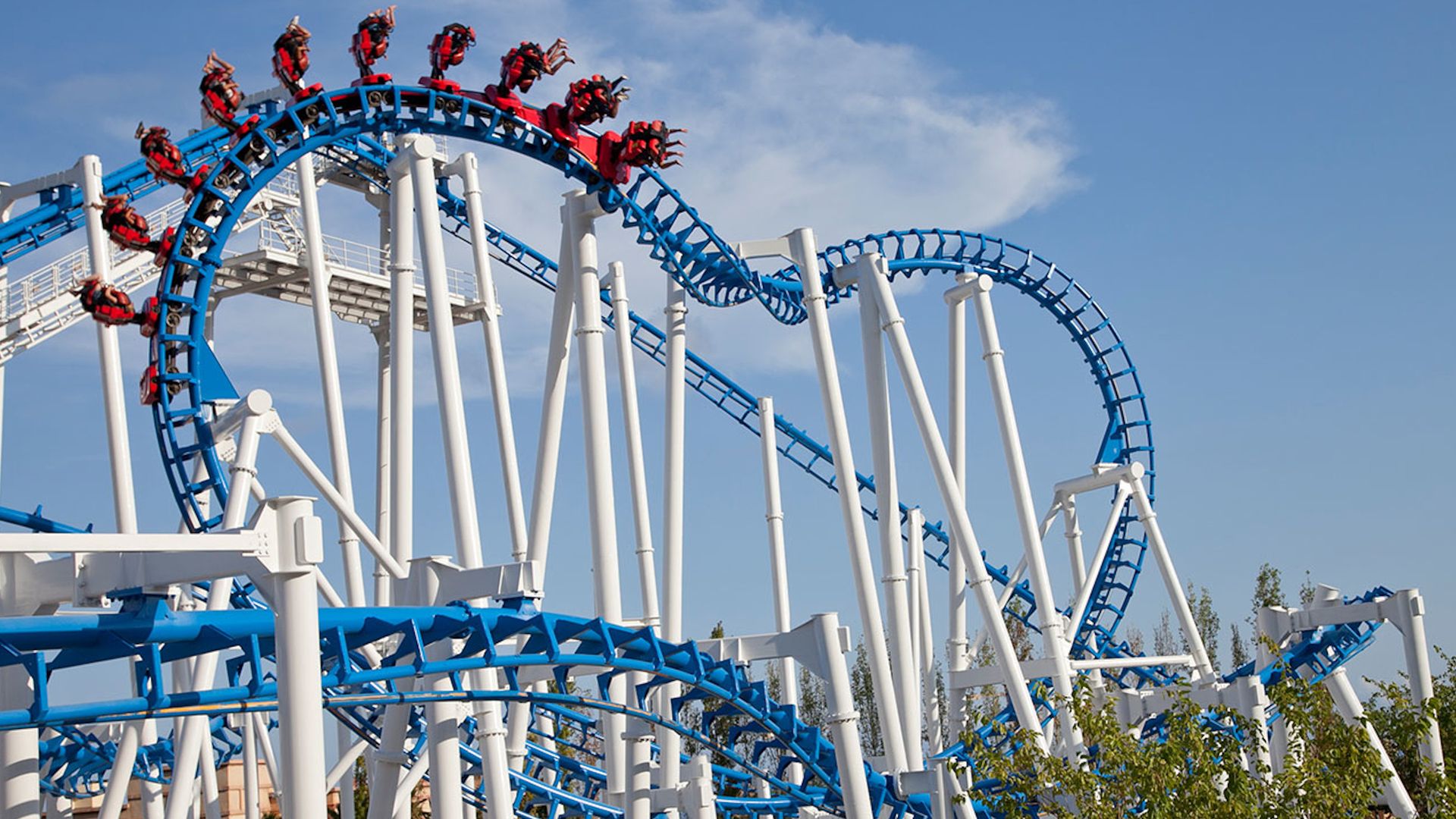 Cuándo abren Parque Warner, PortAventura, Puy du Fou o Terra Mítica en