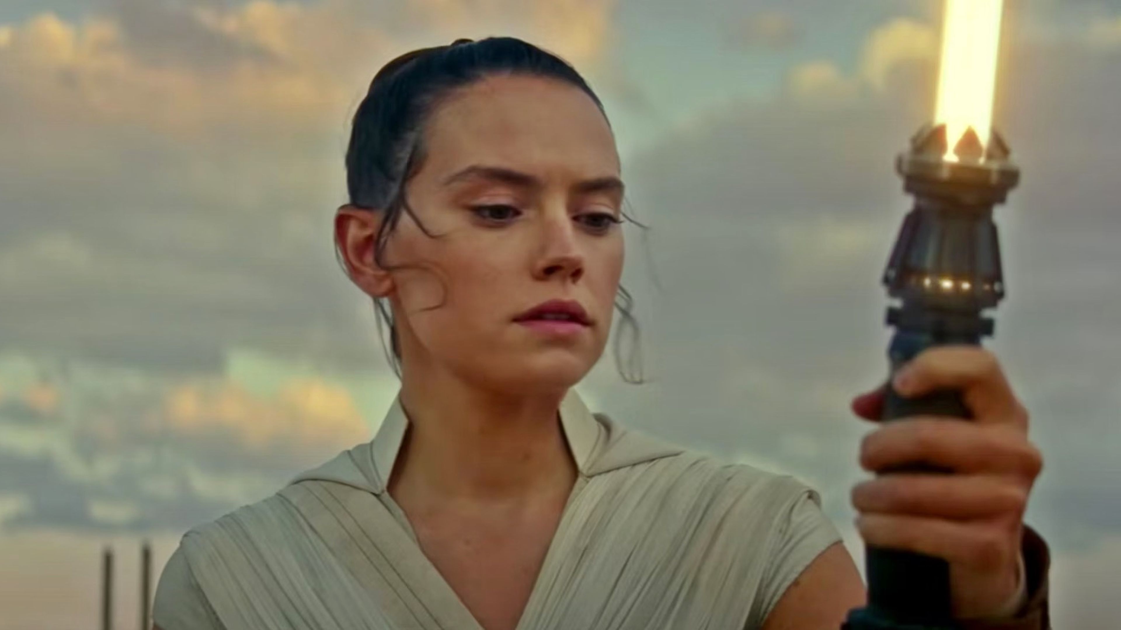 Daisy Ridley como Rey en la saga Star Wars