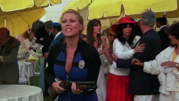 Todas las películas de la saga Loca academia de policía, clasificadas