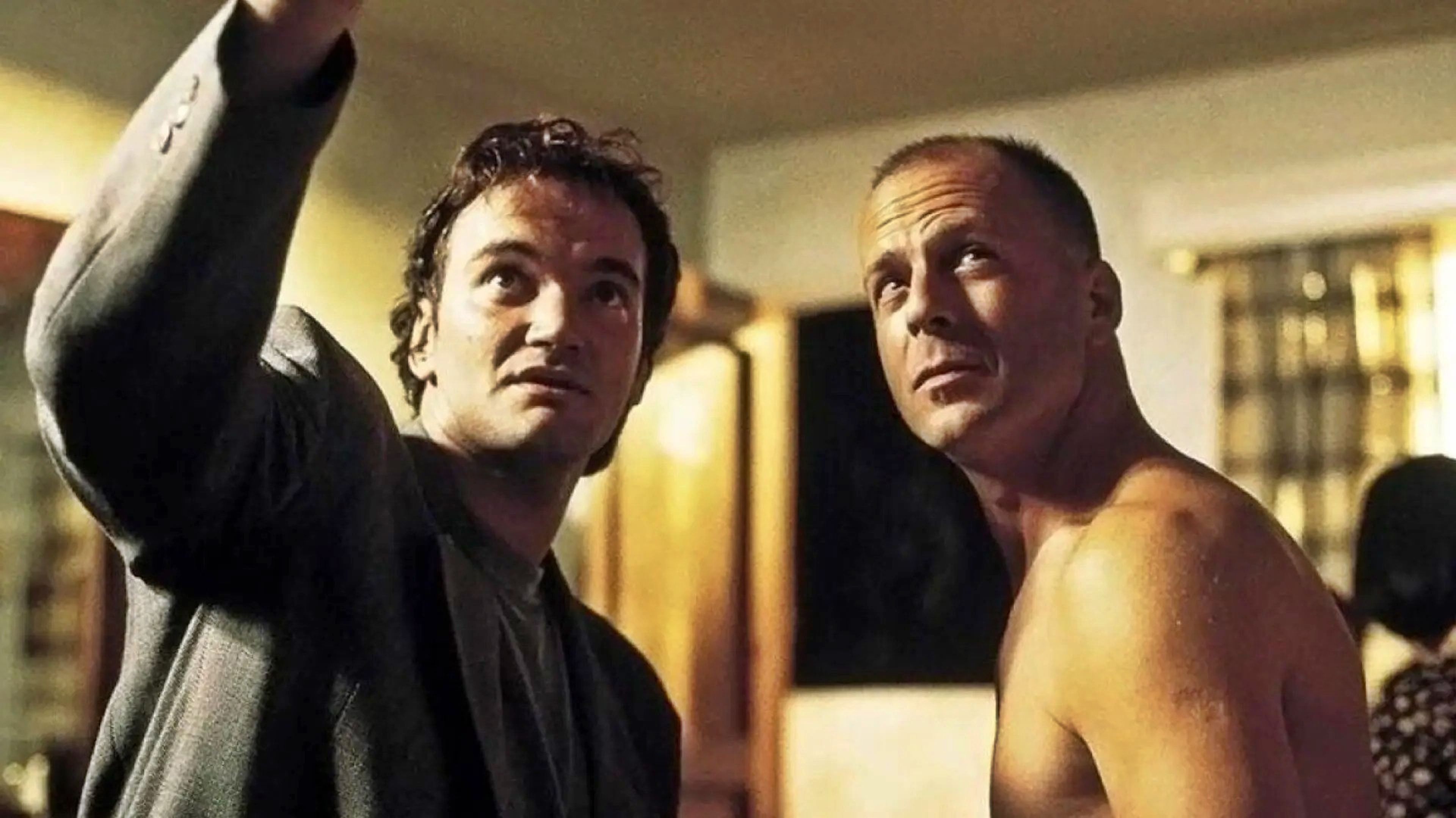 Quentin Tarantino y Bruce Willis en el rodaje de Pulp Fiction