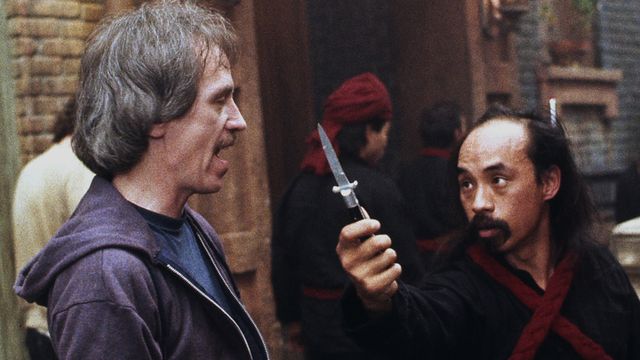 Qué pasó con Al Leong, el eterno esbirro abonado a la muerte de las películas de acción más icónicas Rodaje-golpe-pequena-china-john-carpenter-leong-3303788