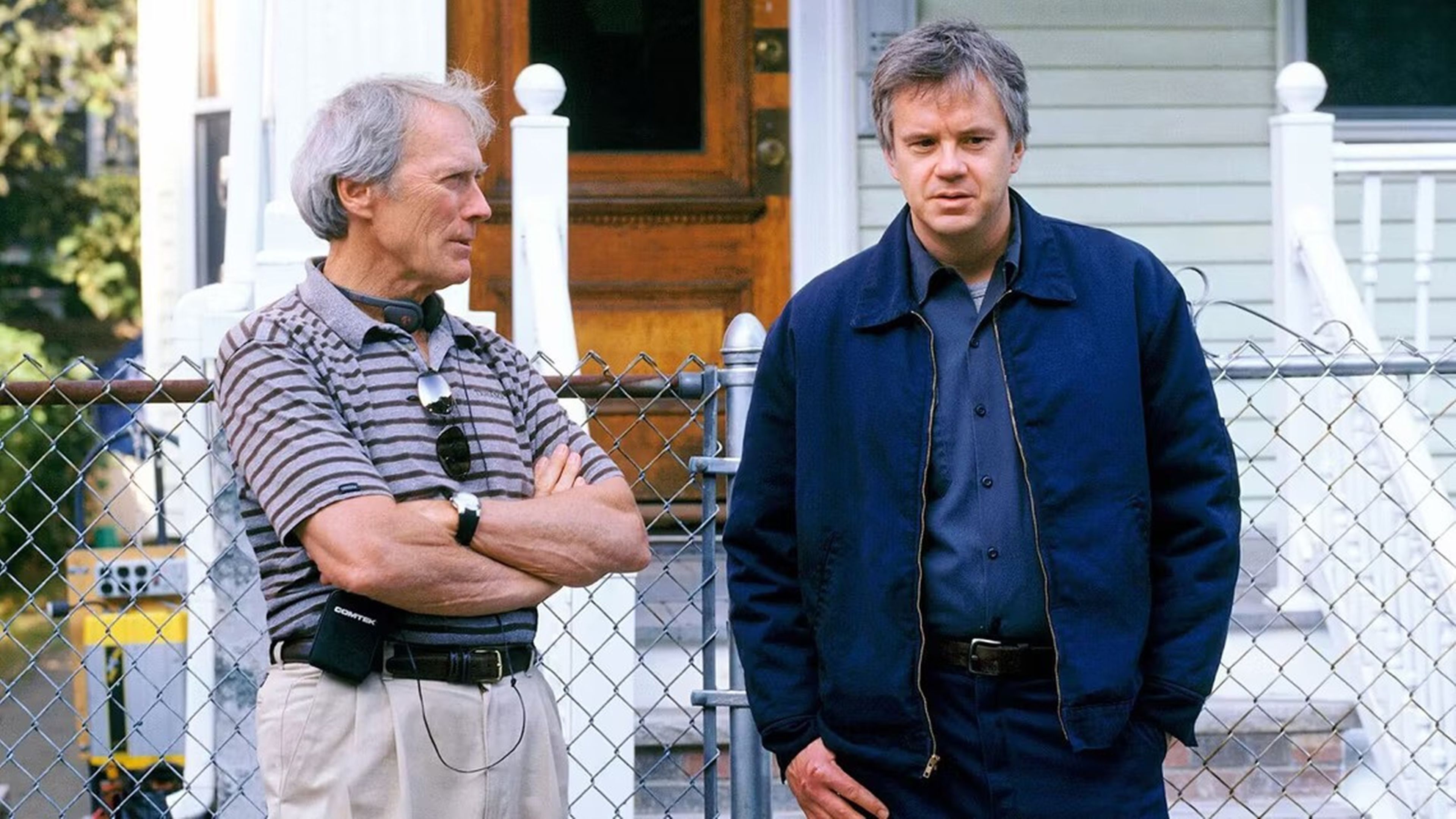 Clint Eastwood y Tim Robbins en el rodaje de Mystic River