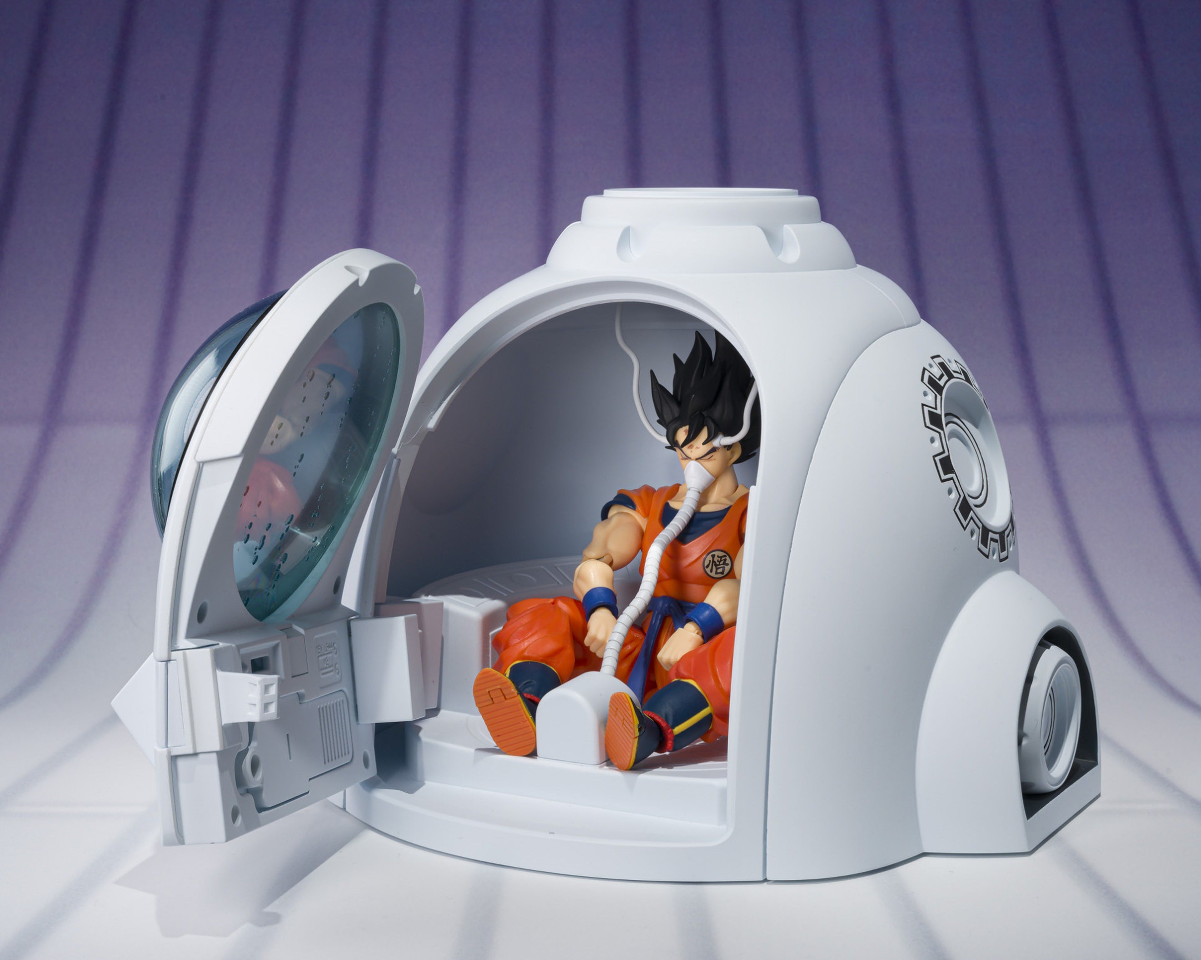 Tamashii Nations anuncia la maqueta de la máquina médica de Dragon Ball Z y ya se puede reservar en España 