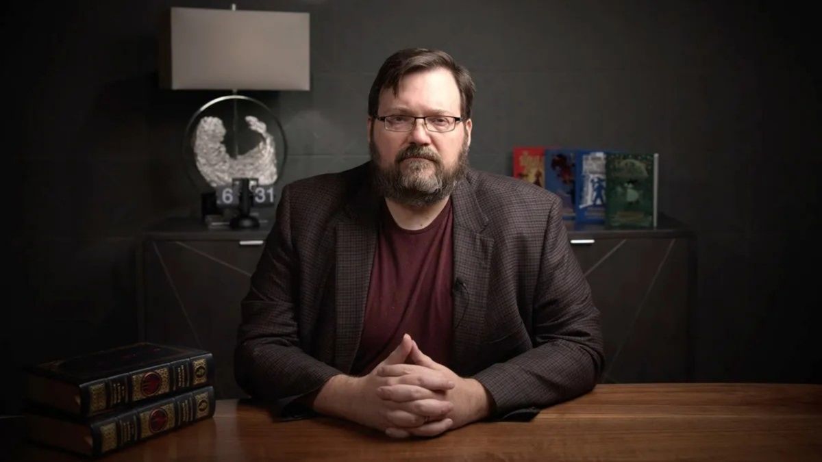 Brandon Sanderson trae malas noticias sobre la adaptación cinematográfica de Nacidos de la bruma