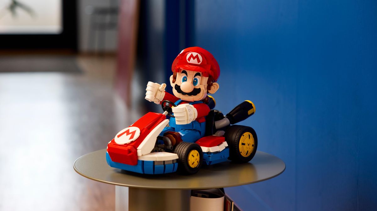 Primer vistazo al set LEGO Icon Mario Kart, con casi 2000 piezas: así es uno de los anuncios del MAR10 Day, a la venta el 15 de mayo