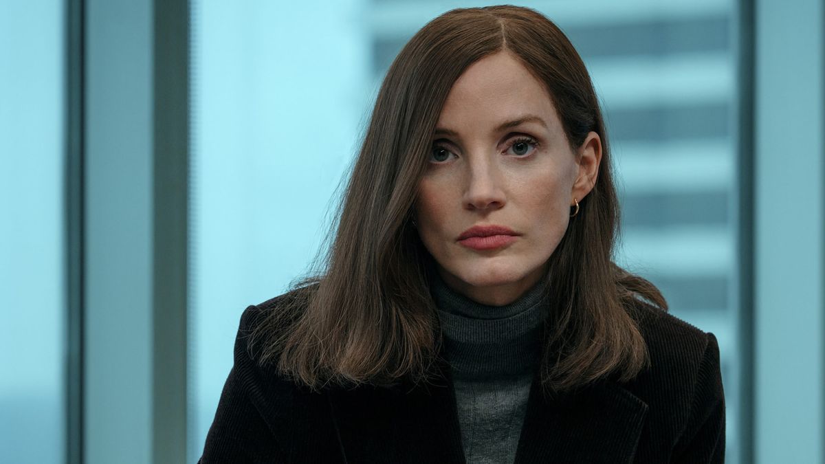 Apple TV+ suspende el estreno de The Savant, de Jessica Chastain, a pocos días de su llegada, tras un aluvión de críticas 