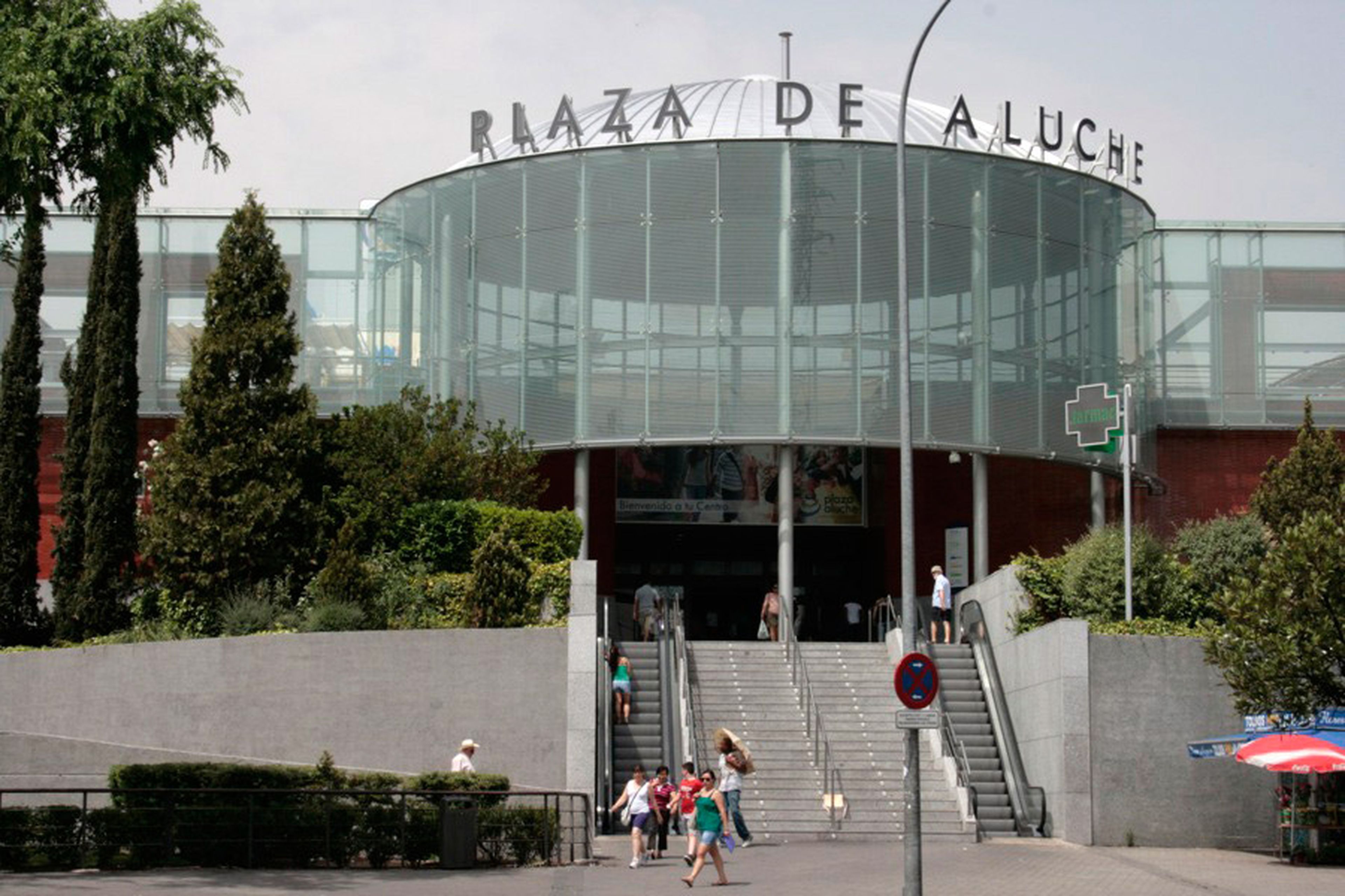 TOY Market Plaza Aluche tiene lugar en el Centro Comercial Plaza Aluche.