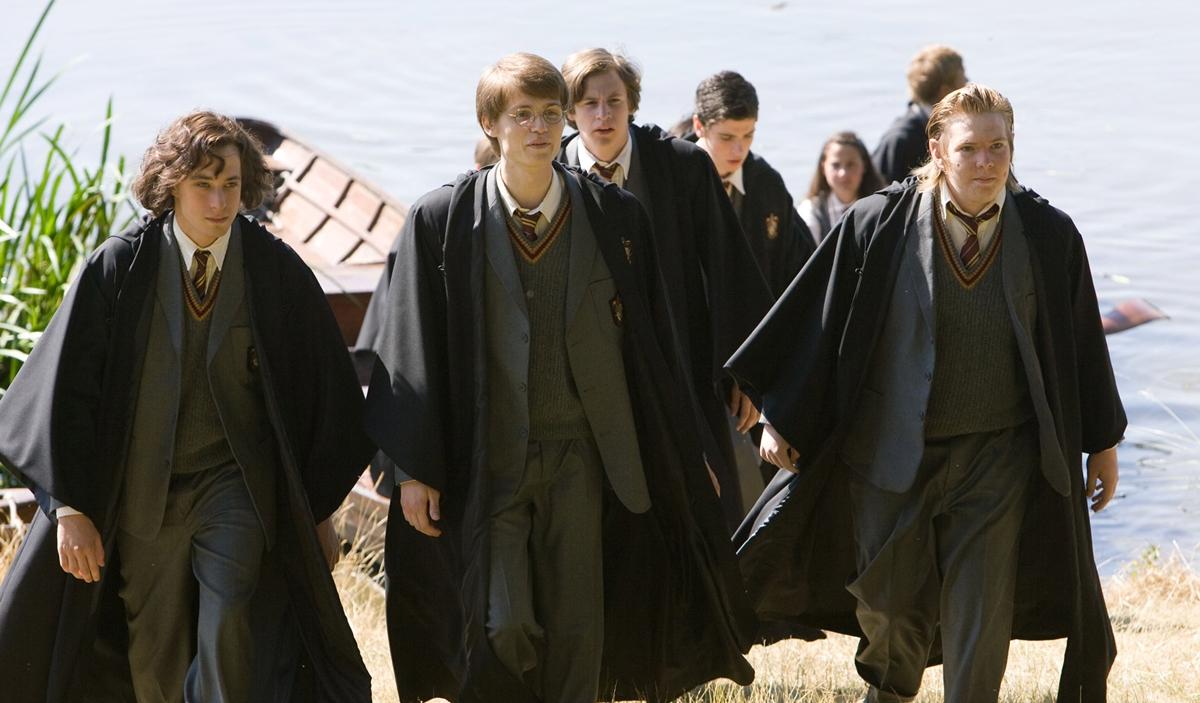 frío Pinchazo Deflector Curiosidades de los uniformes de Hogwarts en Harry Potter que seguramente  desconoces | Hobbyconsolas
