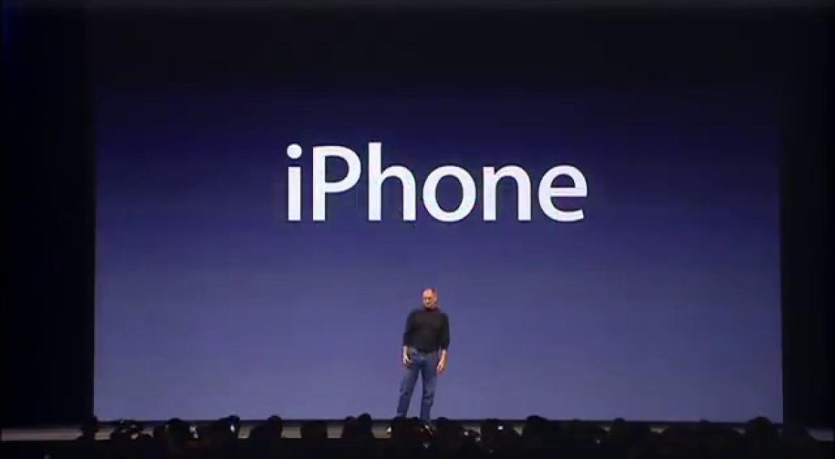 La presentación del primer iPhone de Steve Jobs cumple 10 años