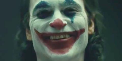Joker - 4 de octubre de 2019 (USA) Calendario de estrenos de próximas películas de superhéroes (2018 - 2019)