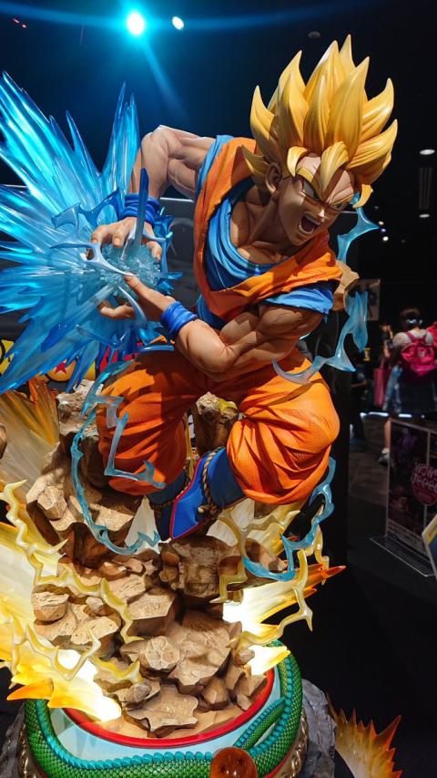 Resina oficial de Goku Super Saiyan 2 Resina oficial de Goku