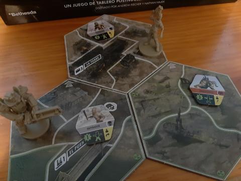Juego de mesa Fallout - Componentes Juego de mesa Fallout - Componentes