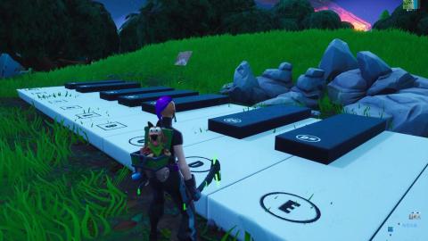 Visita un piano gigante y toca la partitura Fortnite Temporada 10 Visita un piano gigante y toca la partitura Fortnite Temporada 10