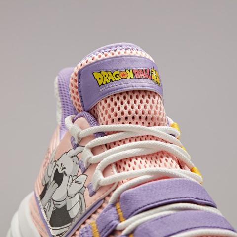 Las zapatillas de Dragon Ball Super 2020 Las zapatillas de Dragon Ball Super 2020