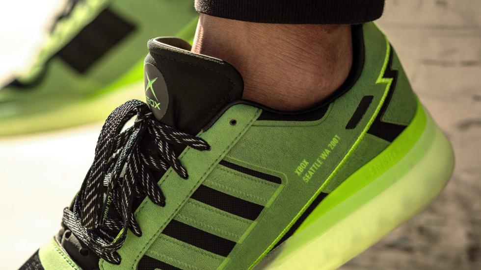 Adidas y Xbox anuncian unas zapatillas basadas en la primera consola de | Hobbyconsolas