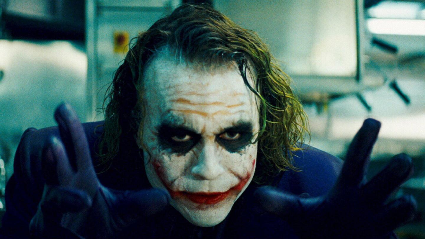 El Caballero Oscuro - Un nuevo vídeo muestra cómo se creó el Joker de Heath  Ledger | Hobbyconsolas